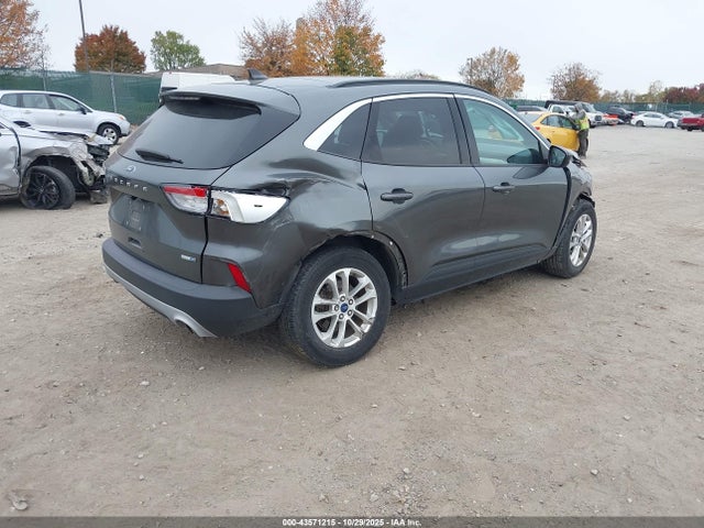 2020 FORD ESCAPE 1FMCU0G65LUA91464 Photo 3