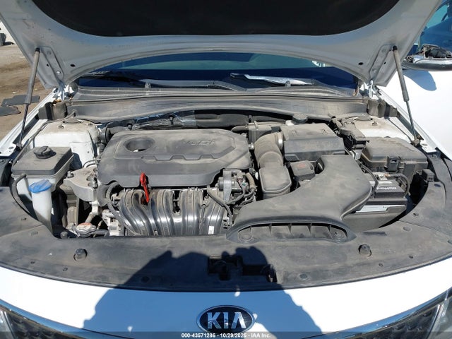 5XXGT4L33JG264428 KIA Optima Lx