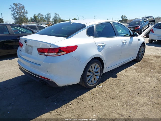 5XXGT4L33JG264428 KIA Optima Lx