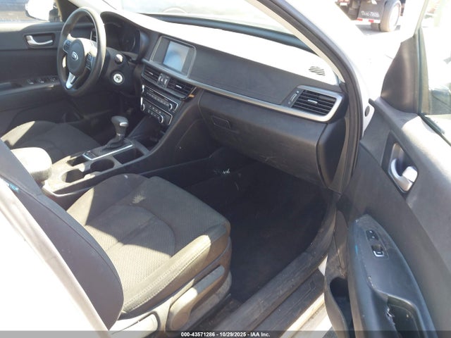 5XXGT4L33JG264428 KIA Optima Lx