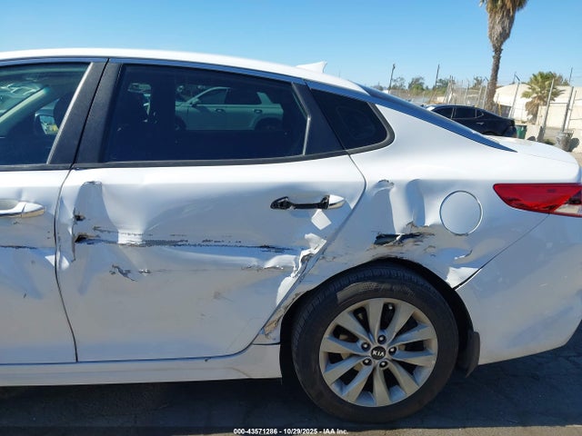 5XXGT4L33JG264428 KIA Optima Lx
