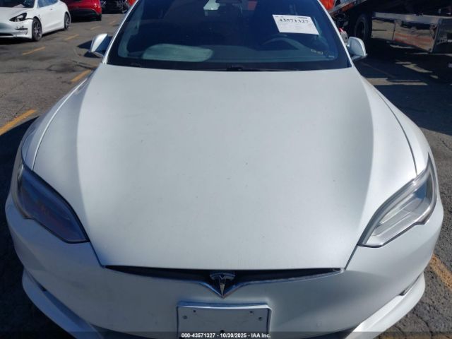 2020 TESLA MODEL S 5YJSA1E23LF370211 Photo 9