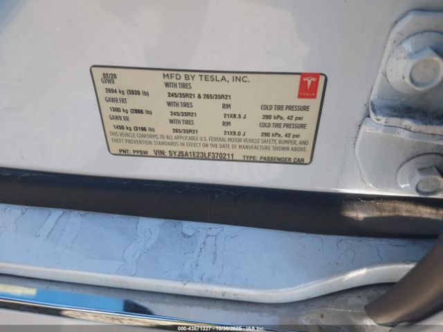 2020 TESLA MODEL S 5YJSA1E23LF370211 Photo 8
