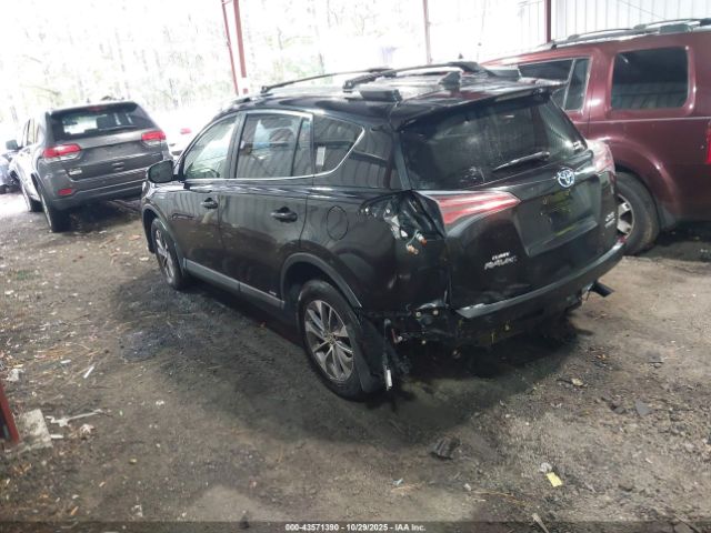 2017 TOYOTA RAV4 HYBRID JTMRJREV4HD122507 Photo 2