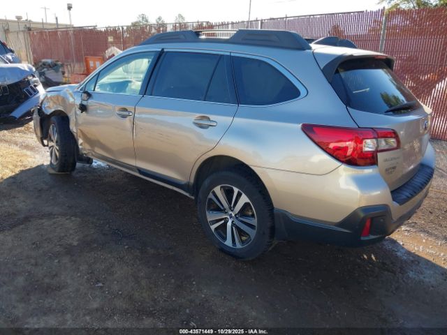 2018 SUBARU OUTBACK 4S4BSANCXJ3341008 Photo 2