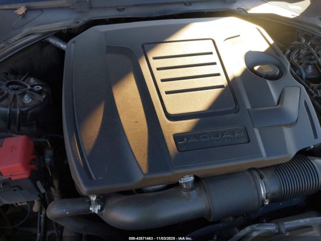 2020 JAGUAR XE SAJAJ4FX8LCP64390 Photo 9