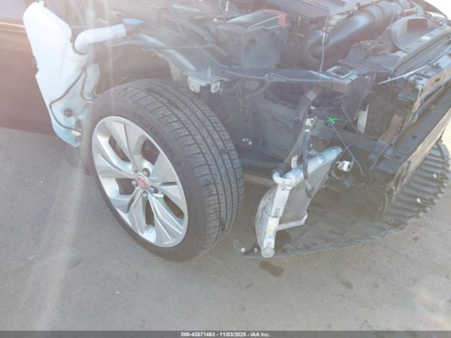 2020 JAGUAR XE SAJAJ4FX8LCP64390 Photo 5