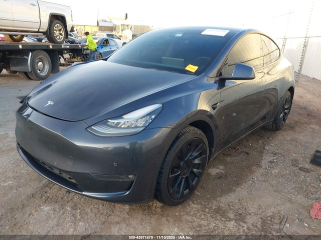 2021 Tesla Model Y Long Range Dual Motor All-wheel Drive მანქანა იყიდება აუქციონზე, vin: 5YJYGDEE2MF286029, აუქციონის ნომერი: 43571479