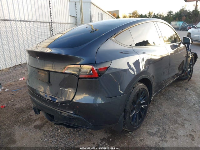 2021 Tesla Model Y Long Range Dual Motor All-wheel Drive მანქანა იყიდება აუქციონზე, vin: 5YJYGDEE2MF286029, აუქციონის ნომერი: 43571479
