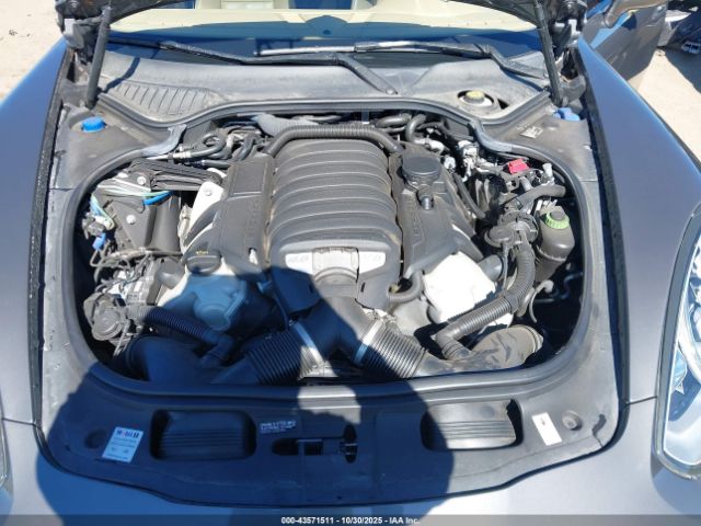 2016 PORSCHE PANAMERA WP0AF2A73GL081577 Photo 9