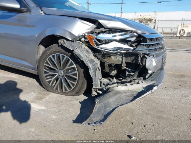 2019 VOLKSWAGEN JETTA 3VWCB7BU1KM199394 Photo 5