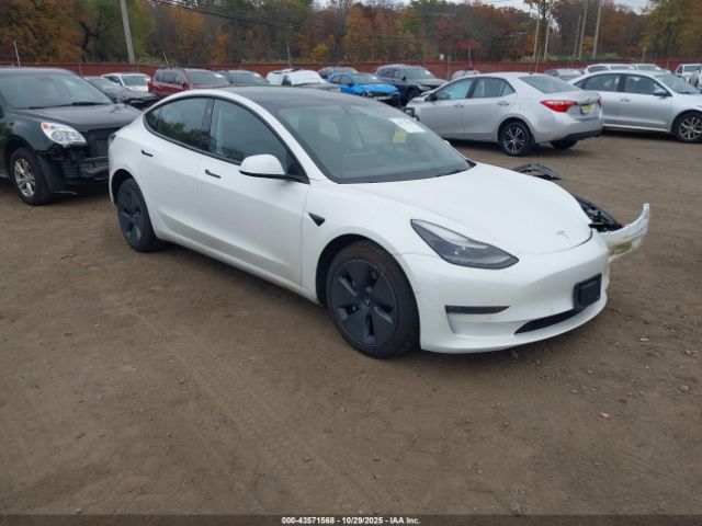 2022 TESLA MODEL 3 5YJ3E1EB3NF194854