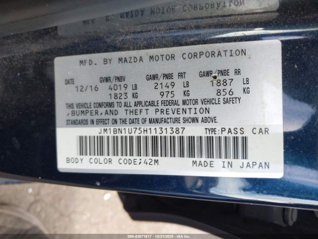 2017 MAZDA MAZDA3 JM1BN1U75H1131387 Photo 8