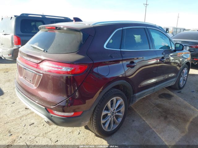2019 LINCOLN MKC 5LMCJ2C98KUL17626 Photo 3