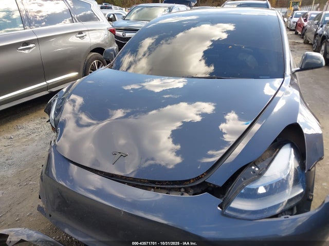 2021 TESLA MODEL 3 5YJ3E1EA4MF094574 Photo 9