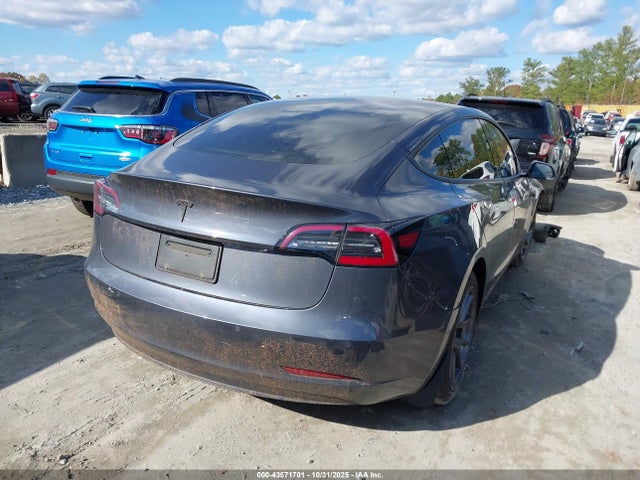 2021 TESLA MODEL 3 5YJ3E1EA4MF094574 Photo 3