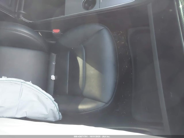 2021 TESLA MODEL 3 5YJ3E1EA4MF094574 Photo 4