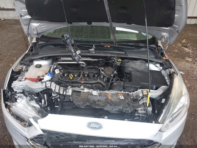 2015 FORD FOCUS 1FADP3F26FL353895 Photo 9