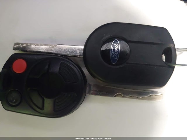 2015 FORD FOCUS 1FADP3F26FL353895 Photo 10