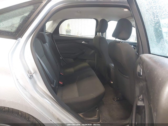 2015 FORD FOCUS 1FADP3F26FL353895 Photo 7