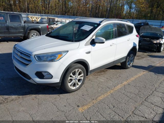 2018 FORD ESCAPE 1FMCU9GD7JUC04010 Photo 1