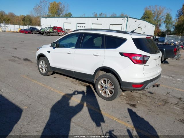 2018 FORD ESCAPE 1FMCU9GD7JUC04010 Photo 2