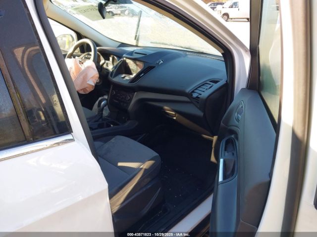 2018 FORD ESCAPE 1FMCU9GD7JUC04010 Photo 4