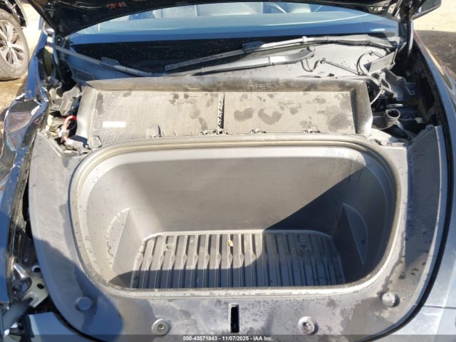 2023 TESLA MODEL Y 7SAYGAEEXPF606445 Photo 9