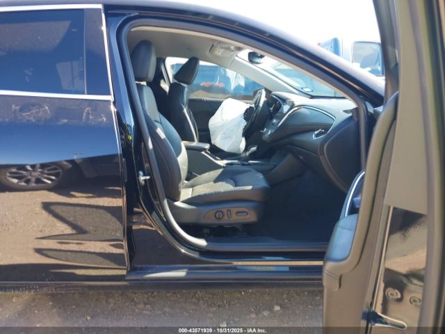 2023 CHEVROLET MALIBU 1G1ZE5ST0PF143754 Photo 4