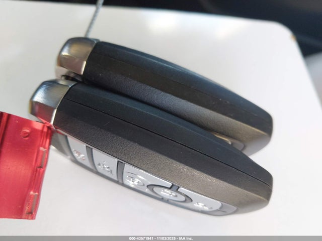 2021 FORD EXPLORER 1FMSK8FH6MGA63529 Photo 10