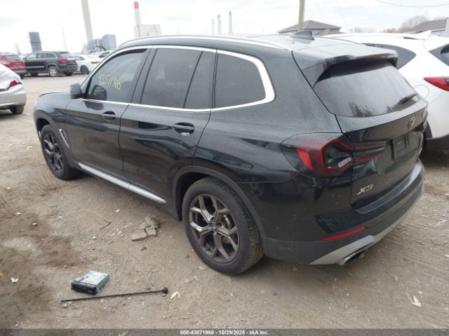 2022 BMW X3 WBX57DP03NN180358 Photo 2