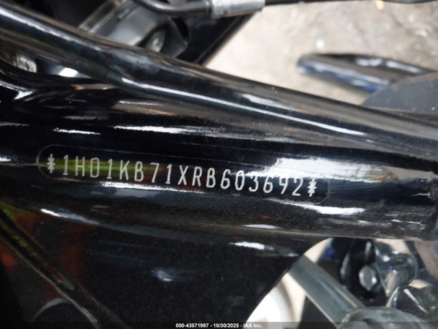 2024 HARLEY-DAVIDSON FLHX 1HD1KB71XRB603692 Photo 9