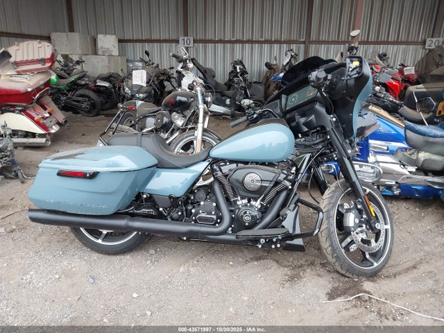 1HD1KB71XRB603692 Harley-Davidson FLHX