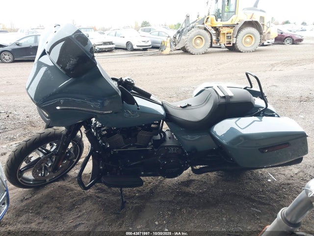 1HD1KB71XRB603692 Harley-Davidson FLHX