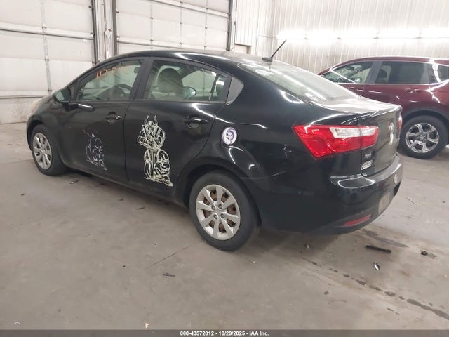 2013 KIA RIO KNADM4A32D6153260 Photo 2