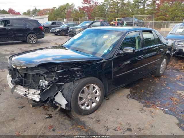 2011 CADILLAC DTS 1G6KH5E6XBU113500 Photo 1