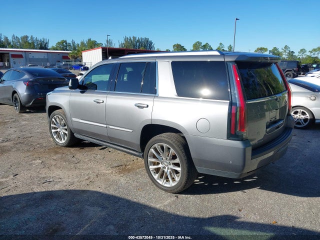 2018 CADILLAC ESCALADE 1GYS4CKJ0JR262645 Photo 2