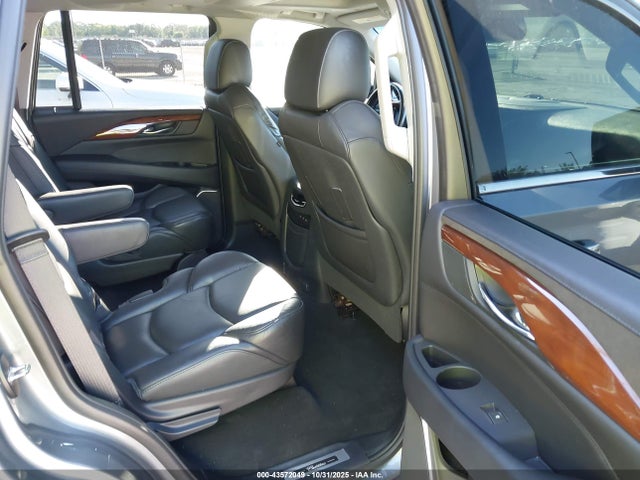 2018 CADILLAC ESCALADE 1GYS4CKJ0JR262645 Photo 7
