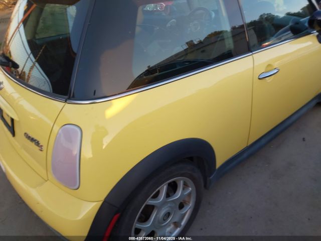 2003 MINI COOPER S WMWRE33423TD65114 Photo 5