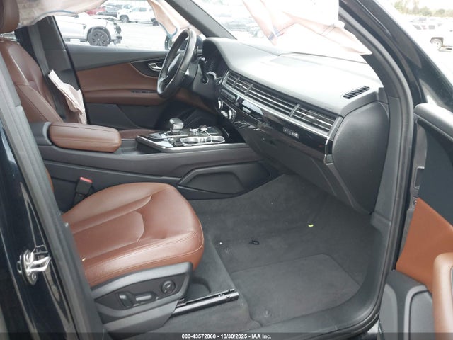 2018 AUDI Q7 WA1VAAF76JD014065 Photo 4