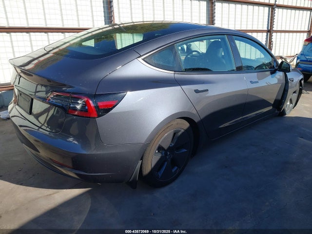 2023 TESLA MODEL 3 5YJ3E1EA9PF701850 Photo 3