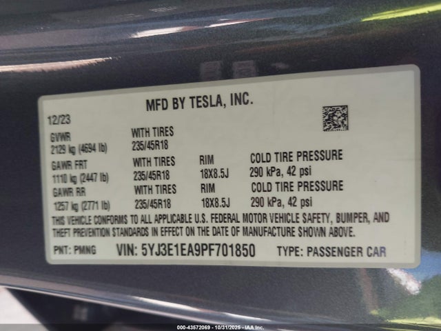 2023 TESLA MODEL 3 5YJ3E1EA9PF701850 Photo 8