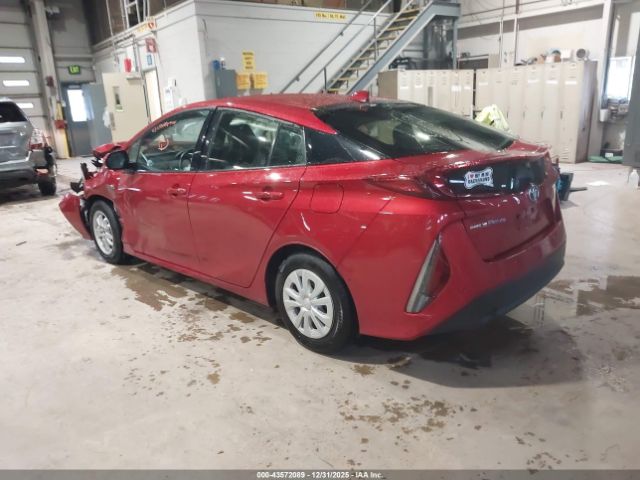 2017 TOYOTA PRIUS PRIME JTDKARFP7H3011439 Photo 2