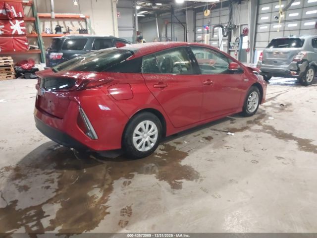 2017 TOYOTA PRIUS PRIME JTDKARFP7H3011439 Photo 3