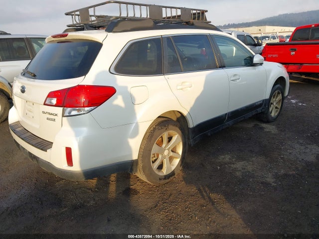 Продаж на аукціоні авто 2014 Subaru Outback 2.5i Premium, vin: 4S4BRBCC9E3282530, номер лоту: 43572094