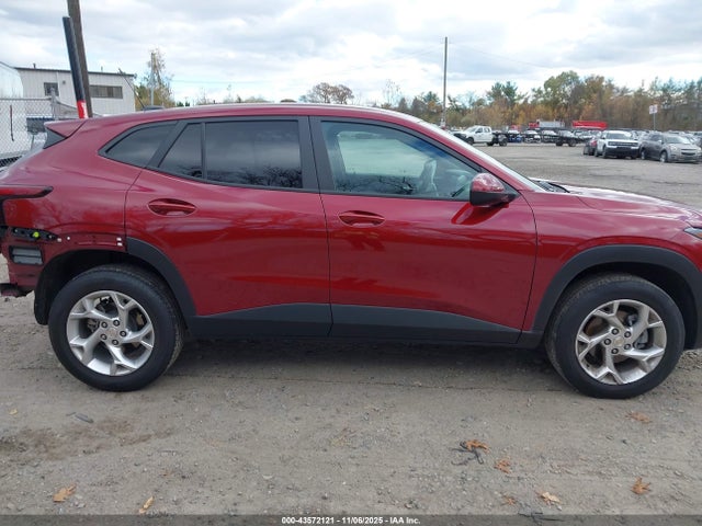 2025 Chevrolet Trax Fwd Ls მანქანა იყიდება აუქციონზე, vin: KL77LFEP6SC110418, აუქციონის ნომერი: 43572121