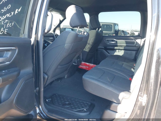 2023 RAM 1500 1C6SRFFT4PN613990 Photo 7
