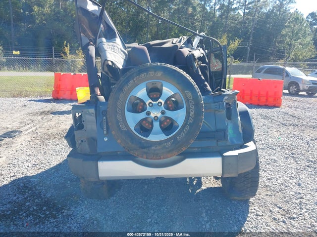 1C4AJWAG9FL553446 Jeep Wrangler Sport