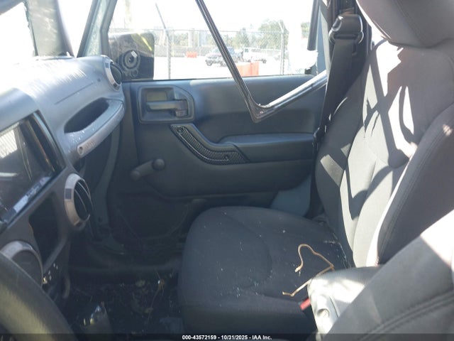 2015 JEEP WRANGLER 1C4AJWAG9FL553446 Photo 4
