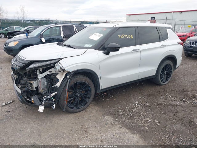2022 MITSUBISHI OUTLANDER JA4J4UA8XNZ089481 Photo 1